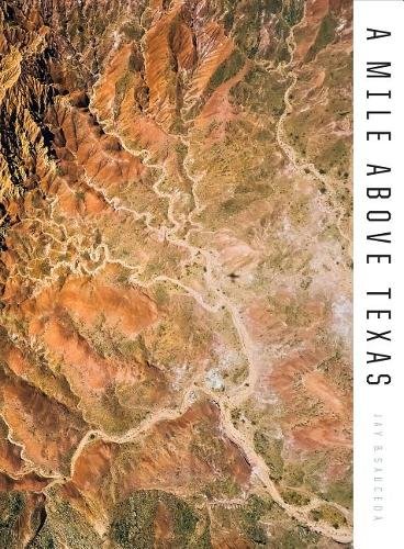 A Mile Above Texas Sauceda Hardback John Wiley & Sons 9781477318003