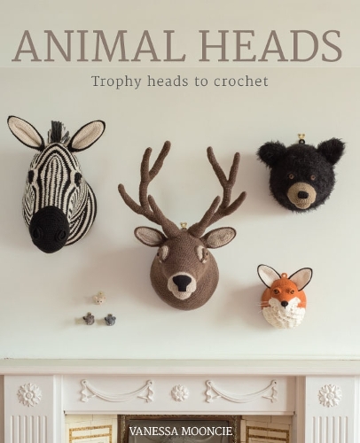 Animal Heads Mooncie Paperback GMC 9781784940645